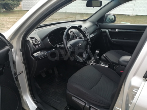 Kia Sorento II · Рестайлинг, 5 мест, 2012 г.