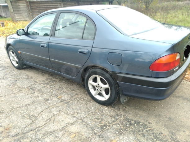 Toyota Avensis I (T220), 1999 г.