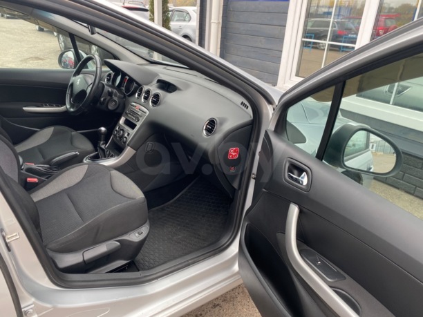 Peugeot 308 T7 · Рестайлинг, 2013 г.