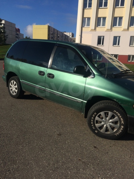Dodge Caravan III, 7 мест, 1998 г.