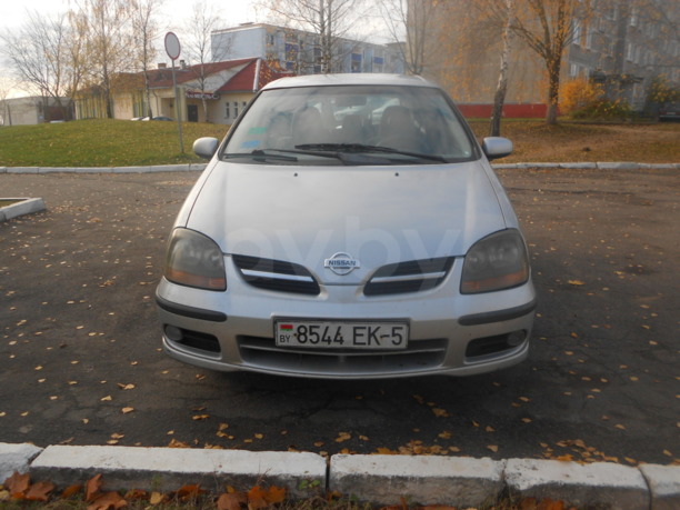 Nissan Almera Tino, 2000 г.