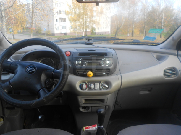 Nissan Almera Tino, 2000 г.