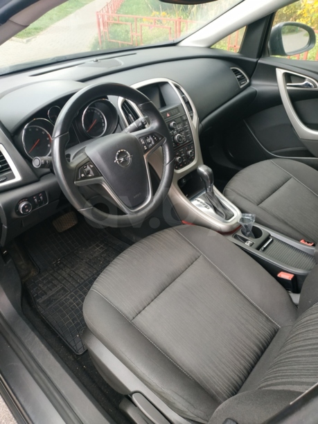 Opel Astra J, 2011 г.