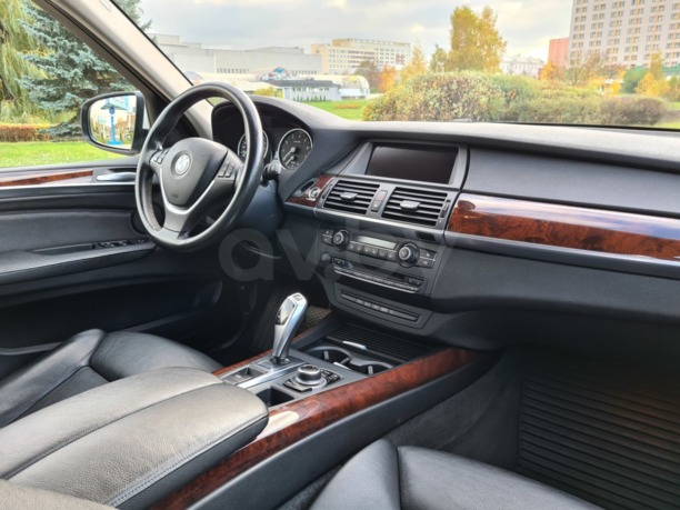 BMW X5 E70, 5 мест, 2012 г.