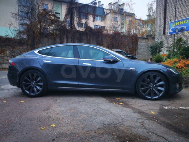 Tesla Model S I · Рестайлинг, 2016 г.