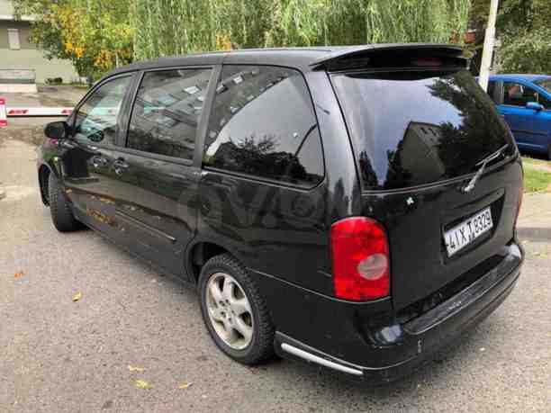 Mazda MPV II, 2000 г.