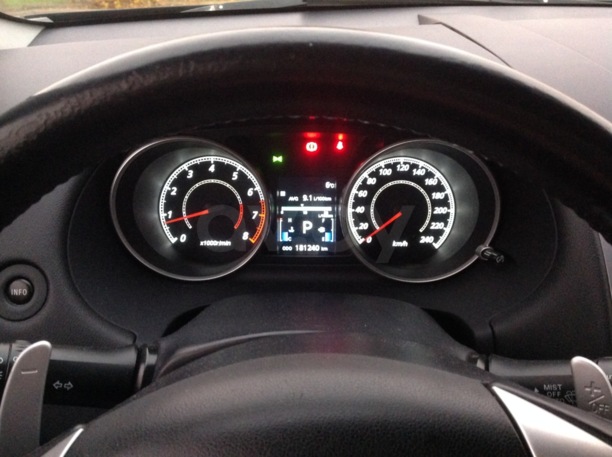 Mitsubishi Outlander XL · Рестайлинг, 2010 г.