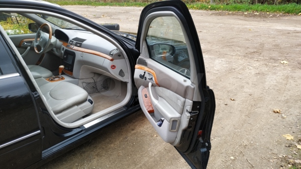 Mercedes-Benz S-Класс W220, 2001 г.