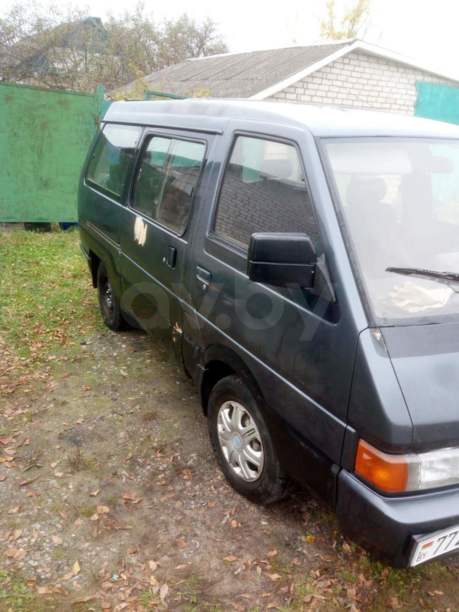 Nissan Interstar, 1990 г.