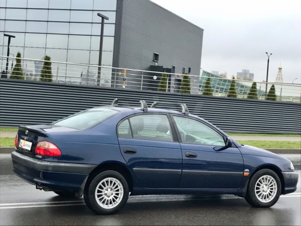 Toyota Avensis I (T220) · Рестайлинг, 2002 г.