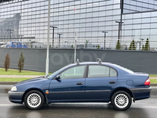Toyota Avensis I (T220) · Рестайлинг, 2002 г.