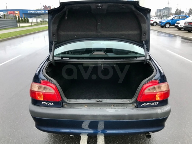 Toyota Avensis I (T220) · Рестайлинг, 2002 г.