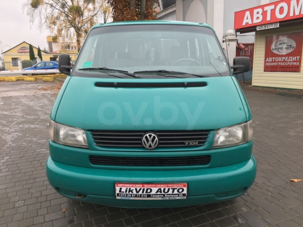 Volkswagen Caravelle T4, 1997 г.