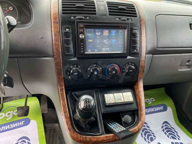Kia Carnival I · Рестайлинг, 2003 г.