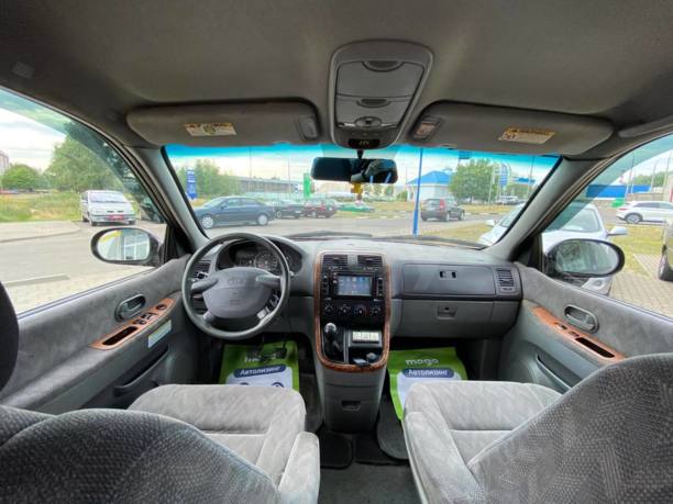 Kia Carnival I · Рестайлинг, 2003 г.
