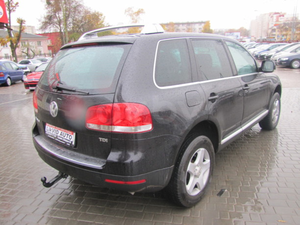 Volkswagen Touareg I, 2004 г.