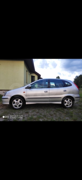 Nissan Almera Tino, 2002 г.