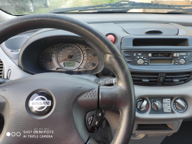 Nissan Almera Tino, 2002 г.