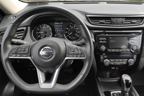 Nissan X-Trail III (T32) · Рестайлинг, 5 мест, 2017 г.