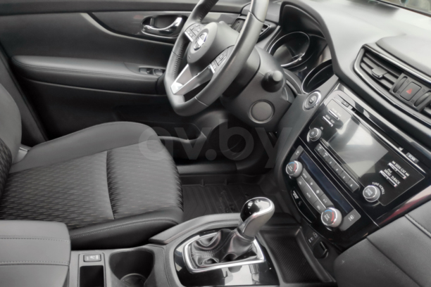 Nissan X-Trail III (T32) · Рестайлинг, 5 мест, 2017 г.
