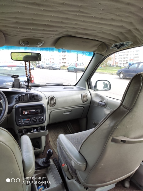 Chrysler Voyager III, 7 мест, 1997 г.