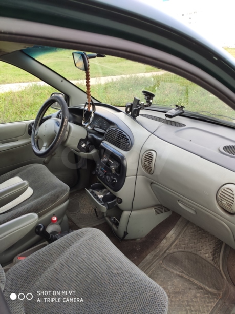 Chrysler Voyager III, 7 мест, 1997 г.