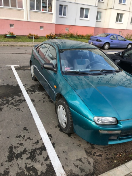 Mazda 323F, 1995 г.