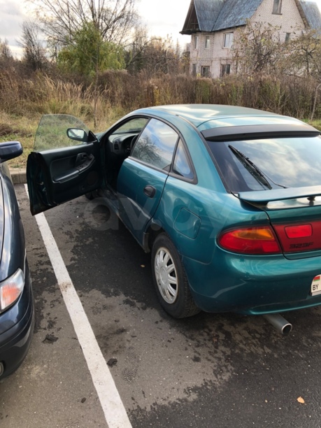 Mazda 323F, 1995 г.