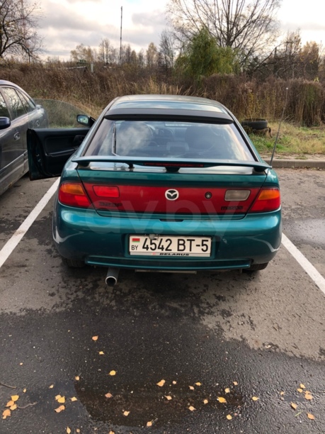 Mazda 323F, 1995 г.