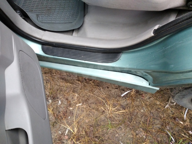 Nissan Almera Tino, 2001 г.
