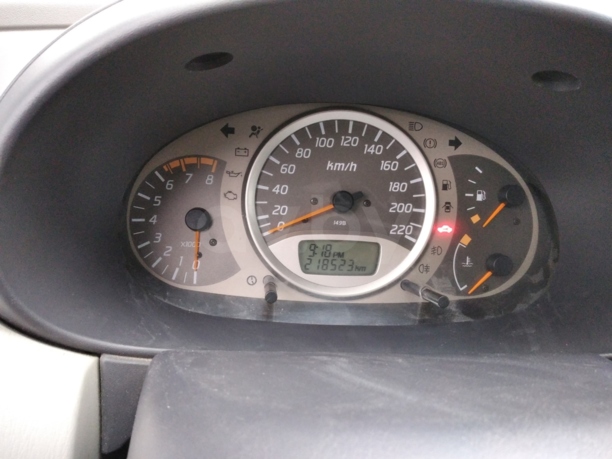 Nissan Almera Tino, 2001 г.