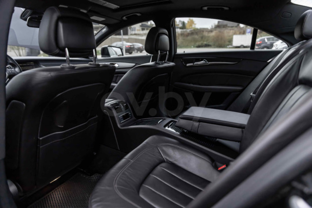 Mercedes-Benz CLS C218, X218, 2011 г.