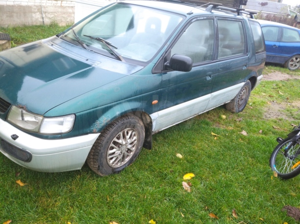 Mitsubishi Space Wagon Typ N30, N40, 7 мест, 1997 г.