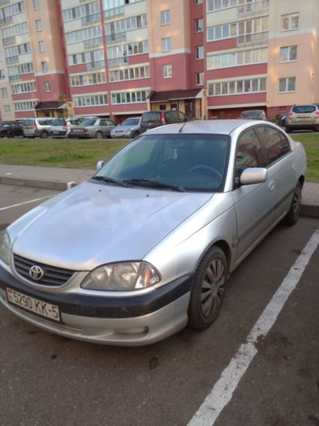 Toyota Avensis I (T220) · Рестайлинг, 2001 г.