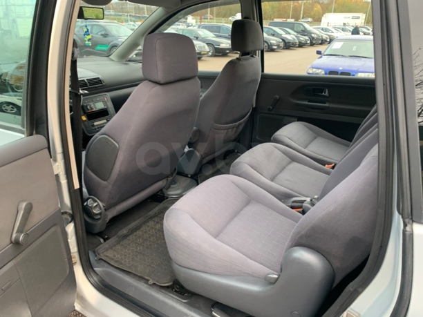 SEAT Alhambra I · Рестайлинг, 5 мест, 2000 г.