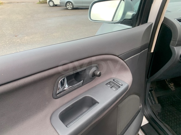SEAT Alhambra I · Рестайлинг, 5 мест, 2000 г.