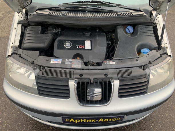 SEAT Alhambra I · Рестайлинг, 5 мест, 2000 г.