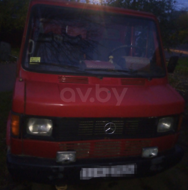 Mercedes-Benz T1 (207D-410D) Автобус, 1990 г.