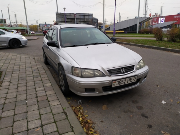 Honda Accord VI, 2000 г.