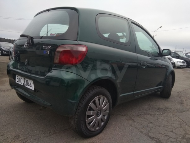 Toyota Yaris I (P1), 2001 г.