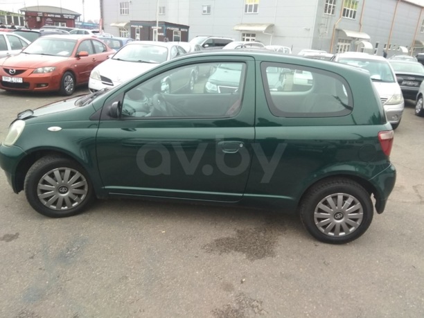 Toyota Yaris I (P1), 2001 г.