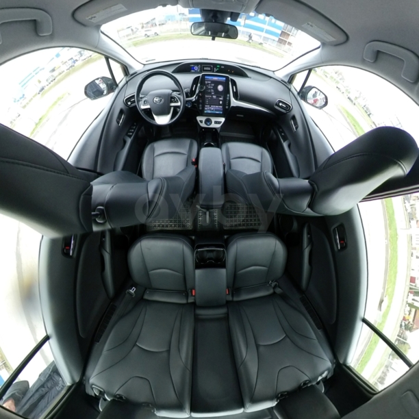 Toyota Prius Prime, 2016 г.