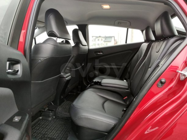 Toyota Prius Prime, 2016 г.