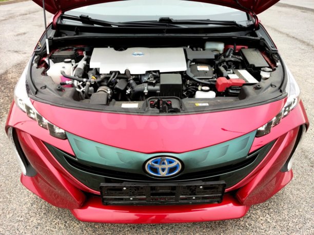 Toyota Prius Prime, 2016 г.