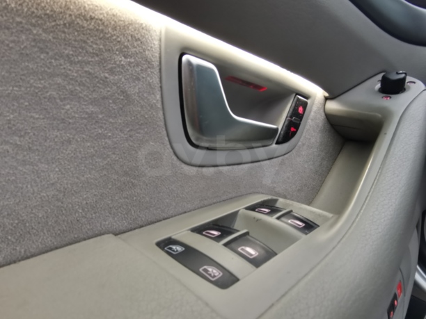 Audi A8 D3, 2005 г.