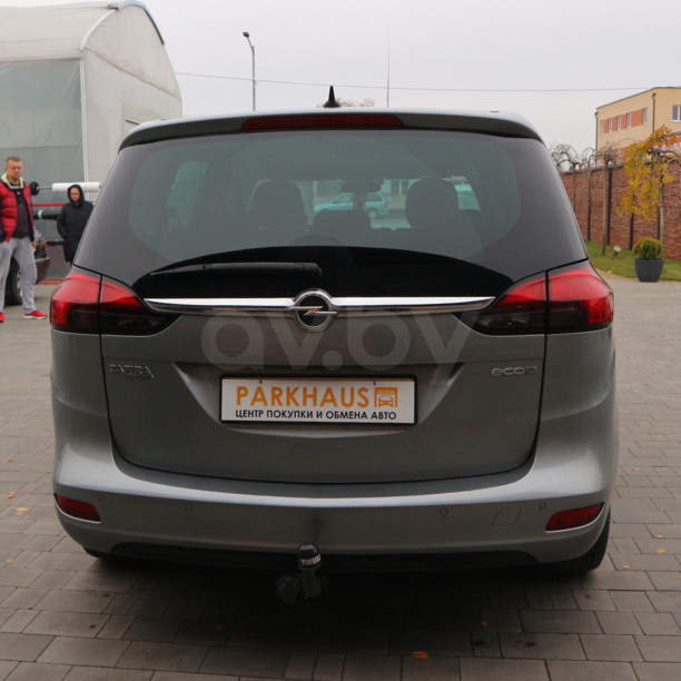 Opel Zafira C, 7 мест, 2015 г.