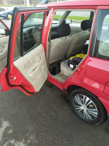 Mazda Demio DW, 1998 г.
