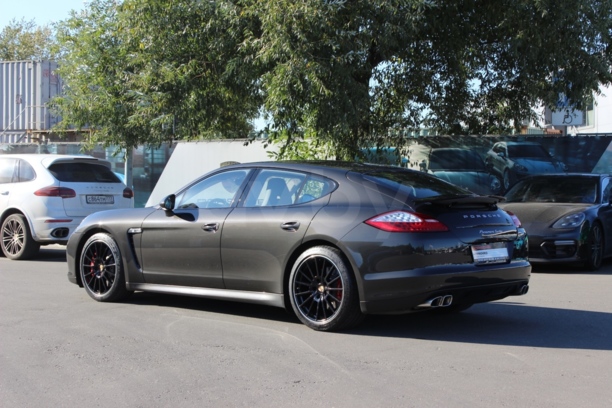 Porsche Panamera 970, 2012 г.