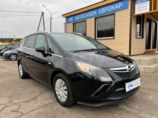 Opel Zafira C, 2015 г.