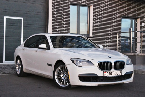 BMW 7 серия F02 (Long), 2010 г.